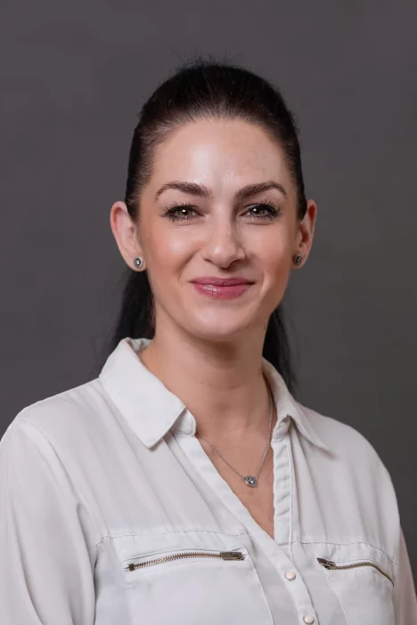Beretvás Eszter
