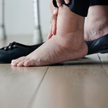 Mikor kell komolyan venni a tartós lábdagadást?